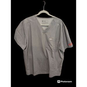 FIGS Men's ‎ Three Pocket Scrub Top XL Grey Embroidered Technical Collection